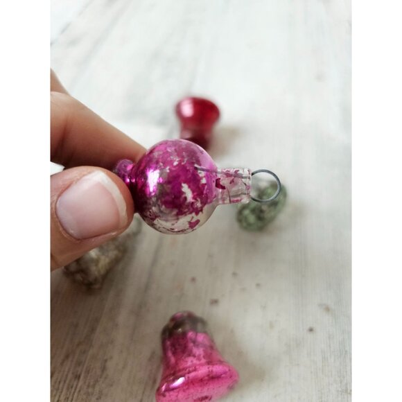 Vintage mini glass mercury bell ornament AS IS Xmas tree - Picture 7 of 12